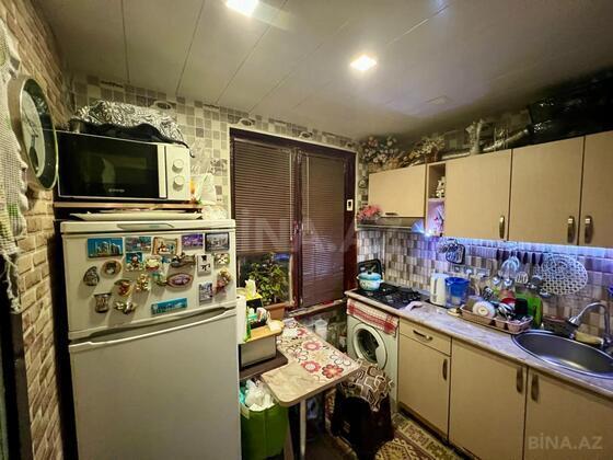 1 otaqlı Köhnə tikili, Elmlər Akademiyası m., Bakı