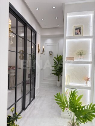 3 otaqlı Yeni tikili, İnşaatçılar m., Bakı