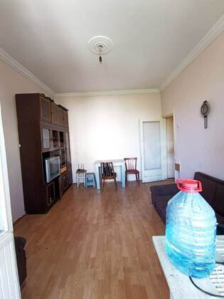 2 otaqlı Köhnə tikili, 28 May m., Bakı