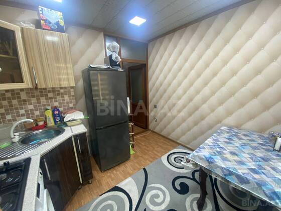 2 otaqlı Köhnə tikili, Xalqlar Dostluğu m., Bakı