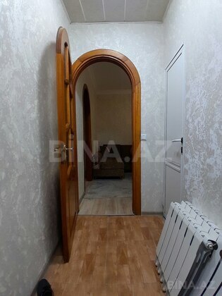 2 otaqlı Köhnə tikili, Memar Əcəmi m., Bakı