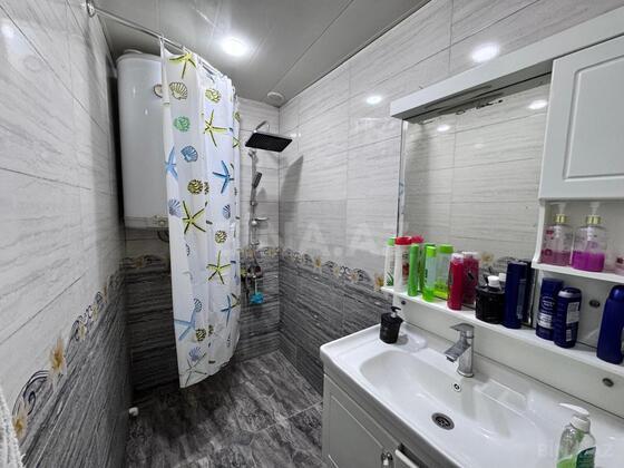 4 otaqlı Köhnə tikili, Azadlıq Prospekti m., Bakı