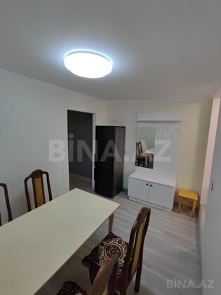 2 otaqlı Köhnə tikili, 28 May m., Bakı