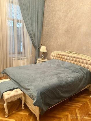 3 otaqlı Köhnə tikili, Sahil m., Bakı