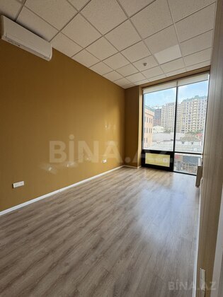 2 otaqlı Yeni tikili, 8 Noyabr m., Bakı