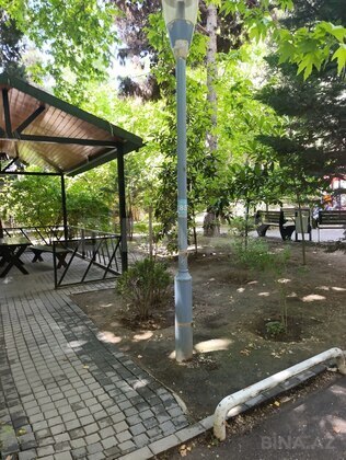 3 otaqlı Köhnə tikili, Azadlıq Prospekti m., Bakı