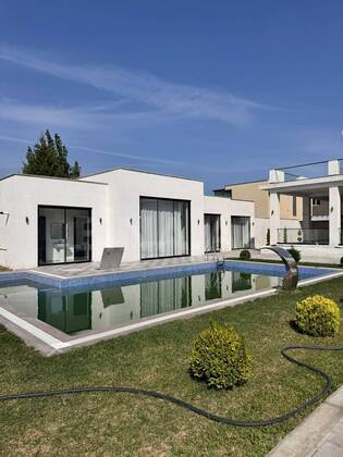7 otaqlı Həyət evi/Bağ evi, Binəqədi r., Bakı