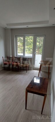 2 otaqlı Köhnə tikili, Əhmədli m., Bakı