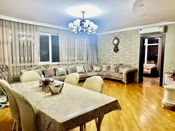 4 otaqlı Yeni tikili, Azadlıq Prospekti m., Bakı