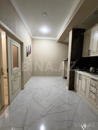 3 otaqlı Yeni tikili, Şah İsmayıl Xətai m., Bakı