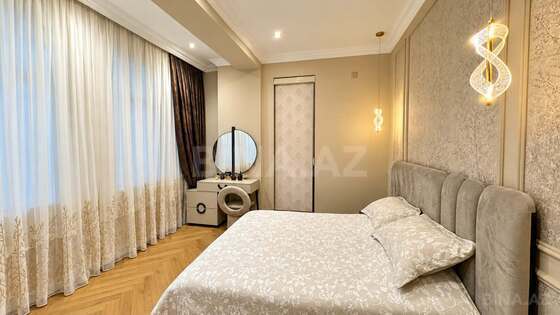 3 otaqlı Yeni tikili, 28 May m., Bakı