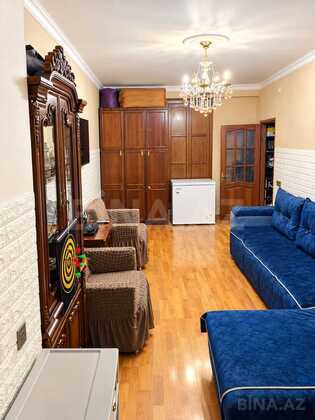 2 otaqlı Köhnə tikili, 8-ci kilometr q., Bakı