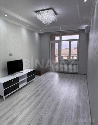 3 otaqlı Yeni tikili, Xırdalan