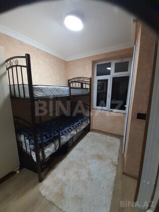 1 otaqlı Köhnə tikili, Elmlər Akademiyası m., Bakı