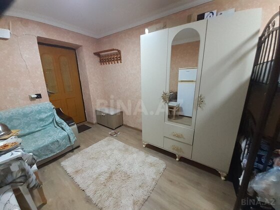1 otaqlı Köhnə tikili, Elmlər Akademiyası m., Bakı