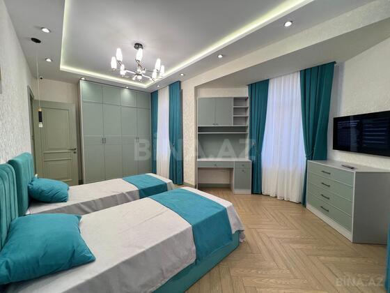 4 otaqlı Yeni tikili, 28 May m., Bakı