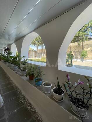 7 otaqlı Həyət evi/Bağ evi, Saray q., Bakı
