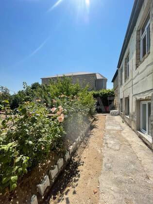 7 otaqlı Həyət evi/Bağ evi, Saray q., Bakı