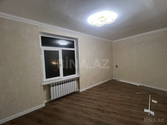 2 otaqlı Köhnə tikili, Qara Qarayev m., Bakı