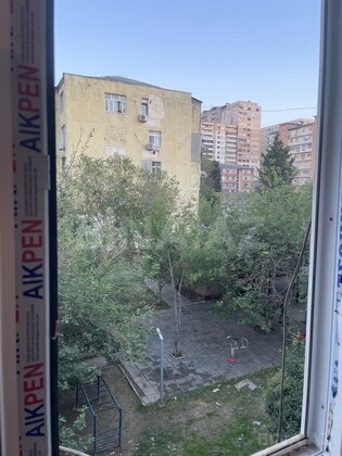 4 otaqlı Köhnə tikili, Abşeron r., Xırdalan