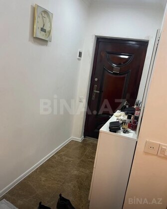 2 otaqlı Köhnə tikili, Nizami m., Bakı