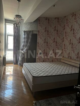 3 otaqlı Yeni tikili, 28 May m., Bakı