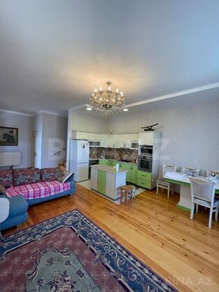 4 otaqlı Həyət evi/Bağ evi, Novxanı q., Bakı