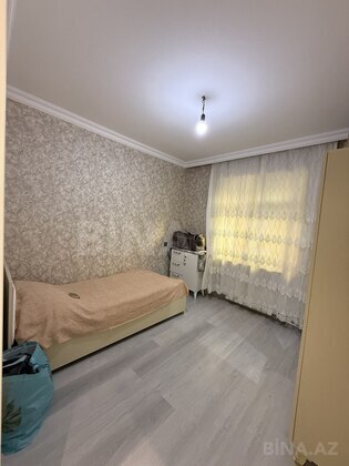 4 otaqlı Köhnə tikili, Həzi Aslanov m., Bakı