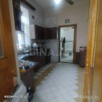 5 otaqlı Köhnə tikili, İçəri Şəhər m., Bakı