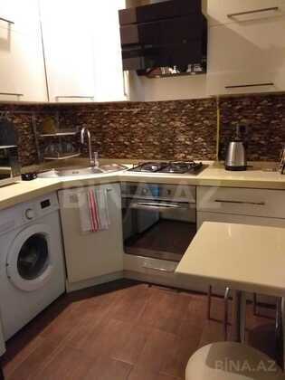 2 otaqlı Yeni tikili, Şah İsmayıl Xətai m., Bakı