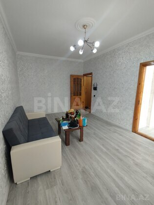 1 otaqlı Köhnə tikili, Memar Əcəmi m., Bakı