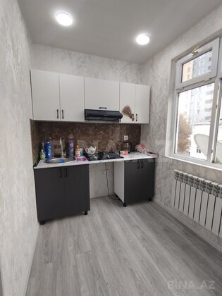 1 otaqlı Köhnə tikili, Memar Əcəmi m., Bakı