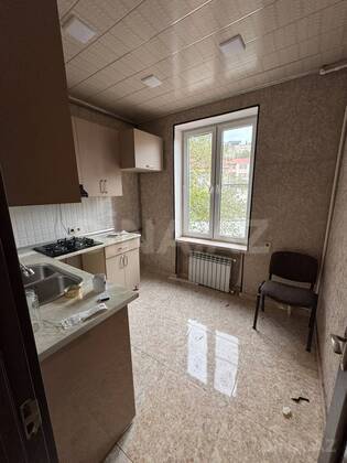 2 otaqlı Köhnə tikili, Bakıxanov q., Bakı