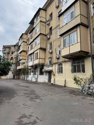 2 otaqlı Köhnə tikili, Bakıxanov q., Bakı
