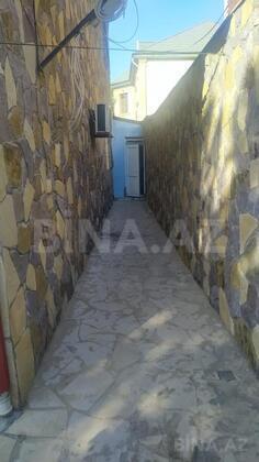 8 otaqlı Həyət evi/Bağ evi, Qaraçuxur q., Bakı