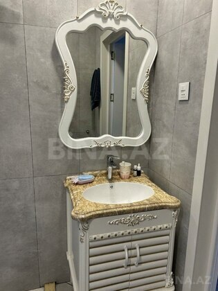 4 otaqlı Yeni tikili, Şah İsmayıl Xətai m., Bakı