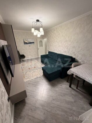 4 otaqlı Köhnə tikili, Həzi Aslanov m., Bakı