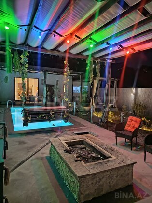3 otaqlı Həyət evi/Bağ evi, Novxanı q., Bakı