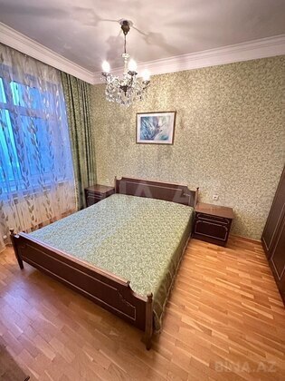 3 otaqlı Köhnə tikili, Əhmədli m., Bakı