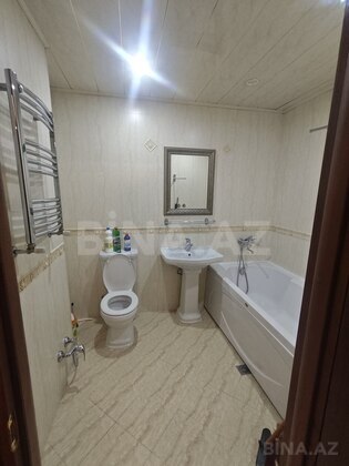 2 otaqlı Yeni tikili, Şah İsmayıl Xətai m., Bakı