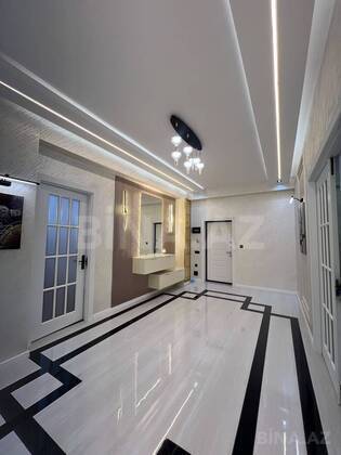 3 otaqlı Yeni tikili, İnşaatçılar m., Bakı