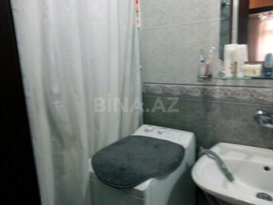 4 otaqlı Köhnə tikili, 28 May m., Bakı
