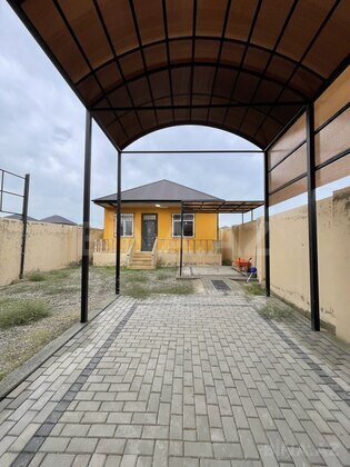 3 otaqlı Həyət evi/Bağ evi, Hövsan q., Bakı
