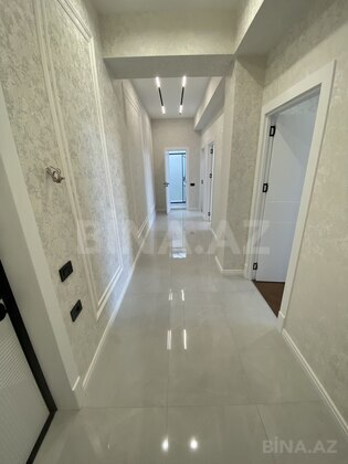 3 otaqlı Yeni tikili, Bakıxanov q., Bakı