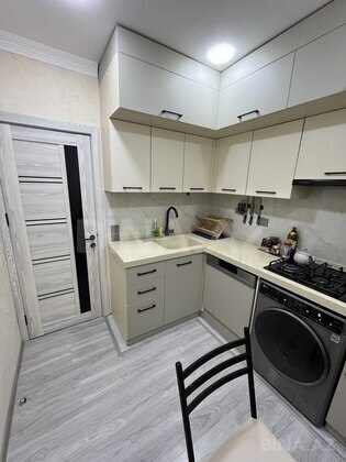 2 otaqlı Köhnə tikili, Əmircan q., Bakı