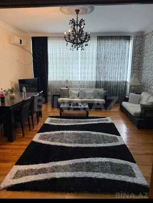 2 otaqlı Yeni tikili, Xırdalan