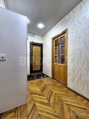 3 otaqlı Köhnə tikili, Əhmədli m., Bakı
