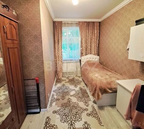 3 otaqlı Köhnə tikili, Memar Əcəmi m., Bakı