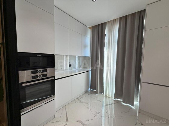 3 otaqlı Yeni tikili, 8 Noyabr m., Bakı