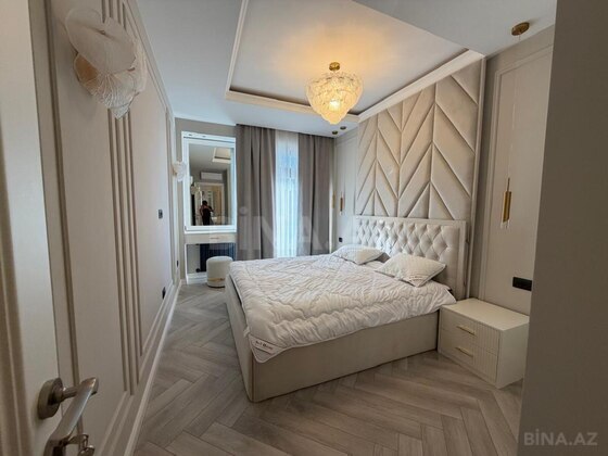 3 otaqlı Yeni tikili, 8 Noyabr m., Bakı